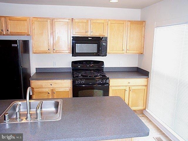 Building Photo - 18 Glennwood Dr