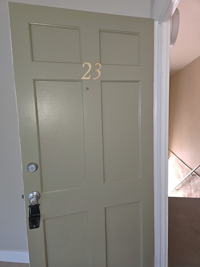 Foto del edificio - 8629 Willis Apartments