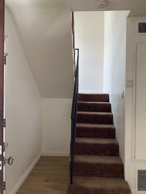 Foto del edificio - 12044 Union St