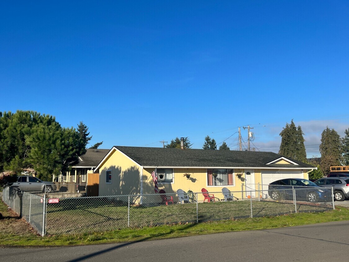 304 S 2nd Ave, Sequim, WA 98382 House Rental in Sequim, WA