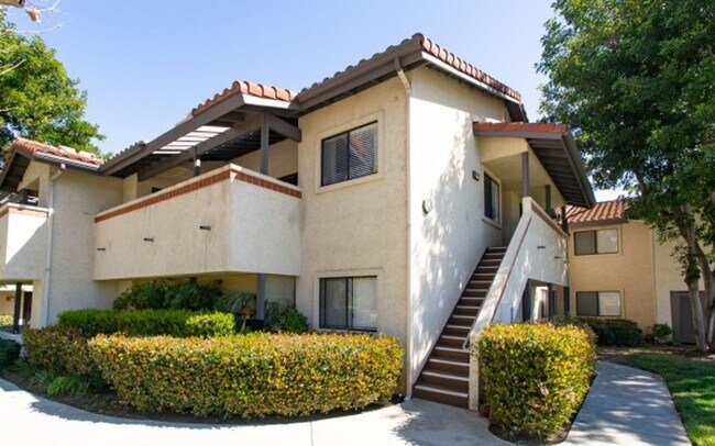 Foto del edificio - Renovated 3 bedroom 2 bath condo