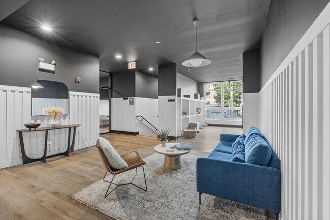 Foto del edificio - 3451 N Ashland Ave