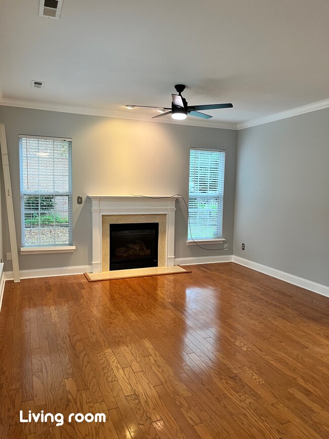 Living room - 10731 Riviera Way