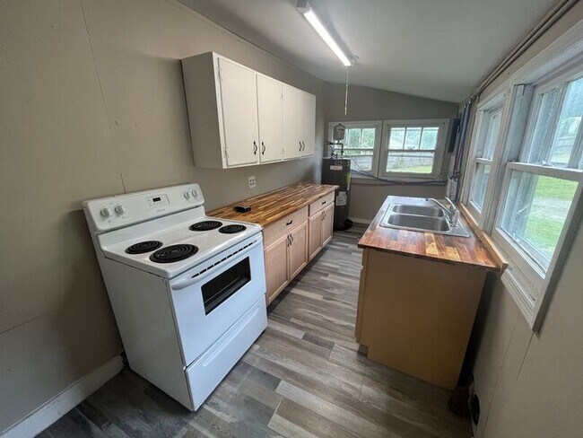 Foto del edificio - 2557 N Hwy 341