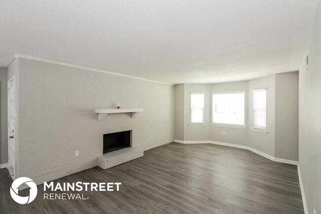 Building Photo - 4359 Crescent Park Dr
