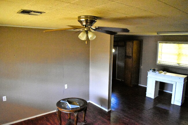 Building Photo - 3508 Rawson Rd