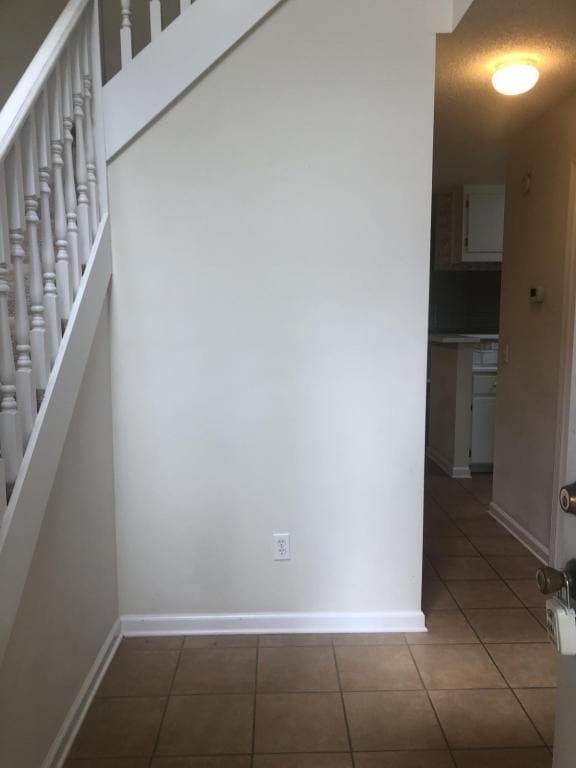 Building Photo - 106 WOODMERE DRIVE