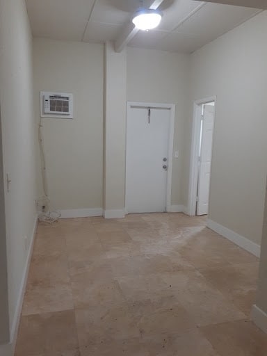 Primary Photo - 873 F Rd