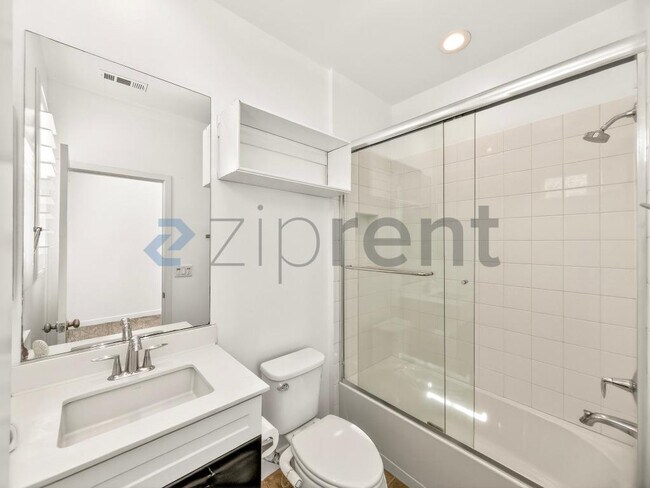 Building Photo - 156 Hass Ln