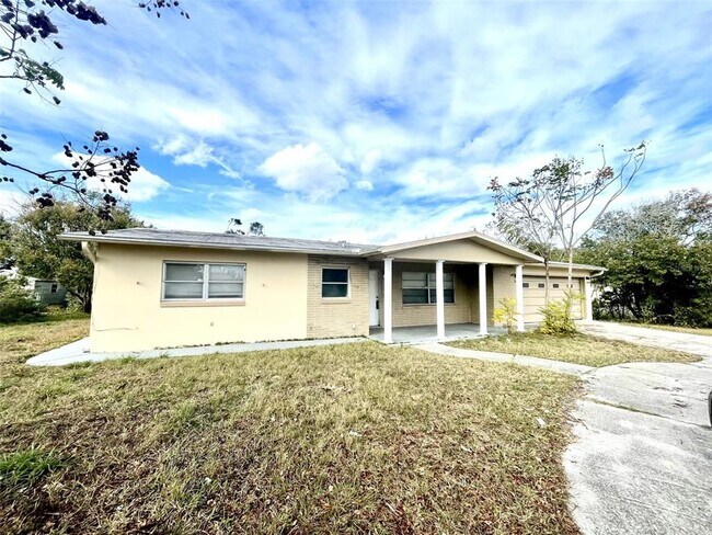 Building Photo - 102 S Jefferson St