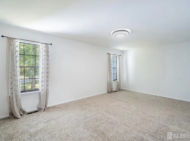 Foto del edificio - 804 Timber Oaks Rd