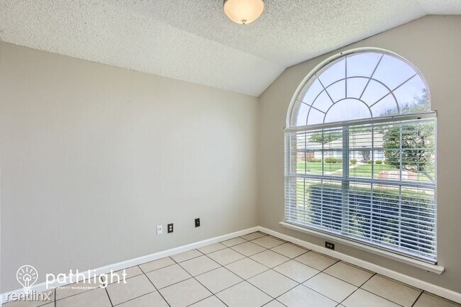 Foto del edificio - 3 br, 2 bath House - 2526 Palisades Pl UNIT