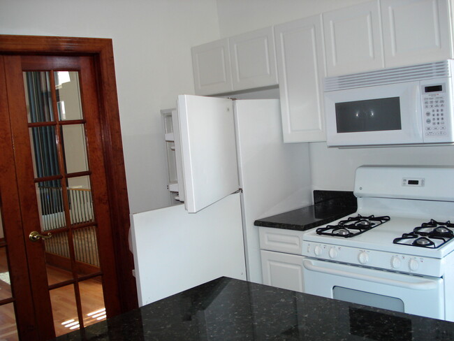 Foto del edificio - 532 S Campbell Ave