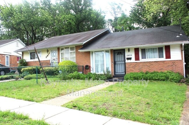 Building Photo - 2809 Bellbrook St