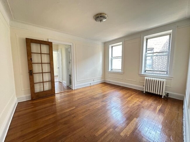 Building Photo - 1 bedroom in ASTORIA NY 11102