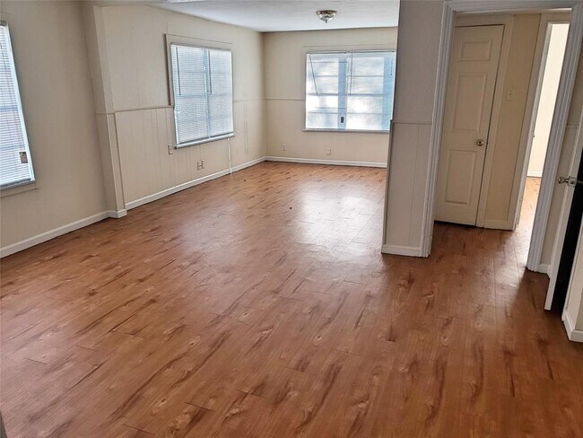 Foto del edificio - 1133 6th Ave N