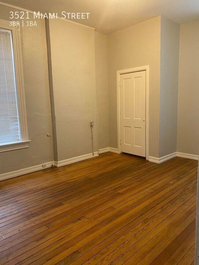 Foto del edificio - 3 bedroom townhouse