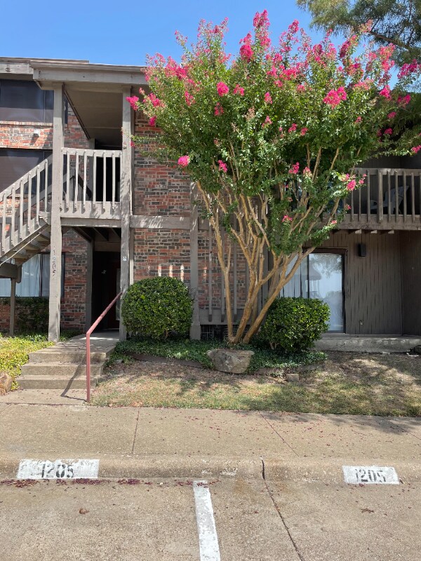 1205 Signal Ridge Pl, Rockwall, TX 75032 Condo for Rent in Rockwall, TX