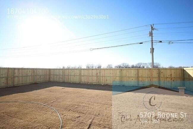 Foto del edificio - 5703 Boone St