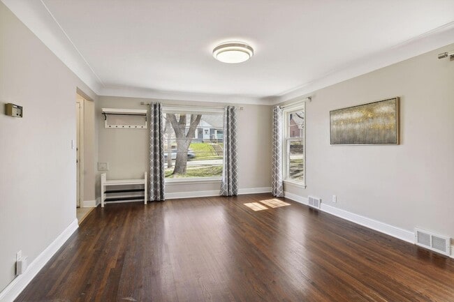 Foto del edificio - 5620 Humboldt Ave S