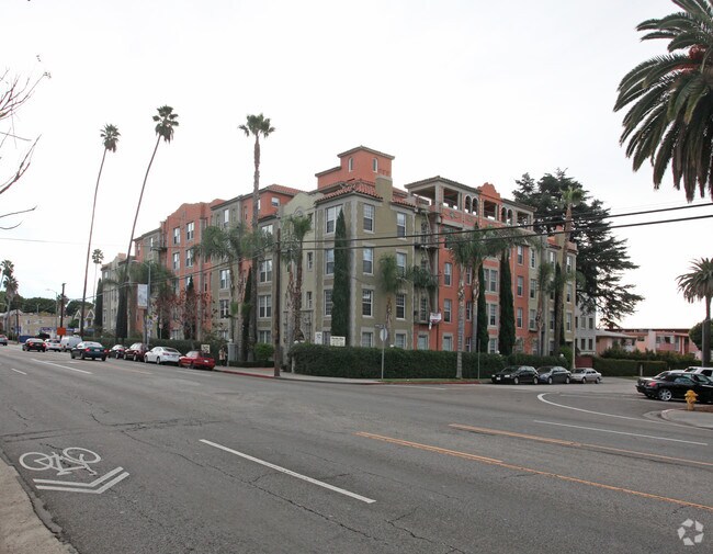 Franklin Plaza Apartments Los Angeles Ca Primary Photo Franklin Plaza Apartments