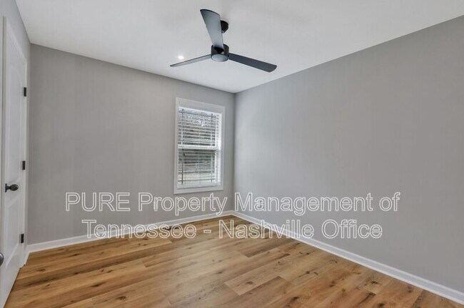 Foto del edificio - 5855 Villa Way