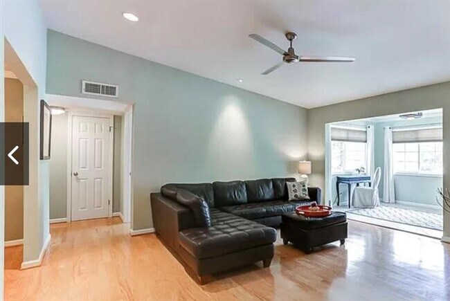 Foto del edificio - 1468 Briarwood Rd NE