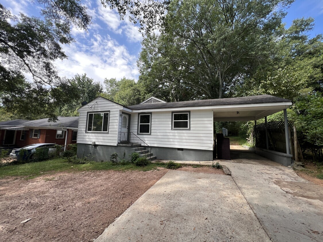 Foto principal - 2157 Nelms Dr SW