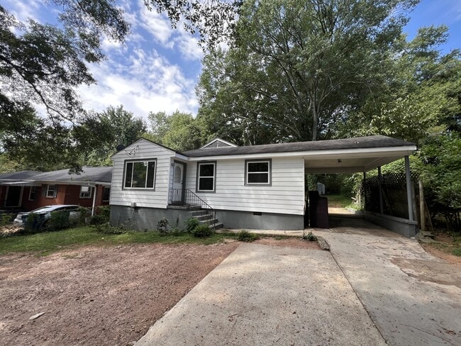 Photo - 2157 Nelms Dr SW House