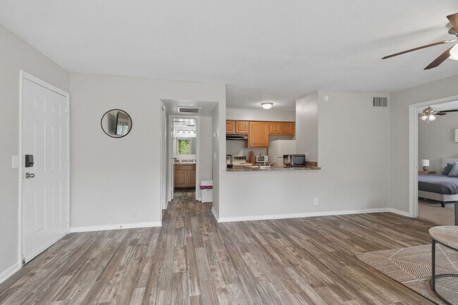 Foto del edificio - 324 Peach Creek Crescent