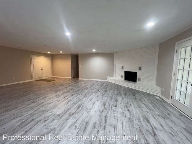 Foto del edificio - 4 br, 3 bath House - 5 Dunwoody Circle
