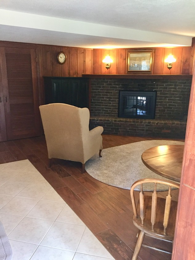 Living - 111 Benjamin Rd