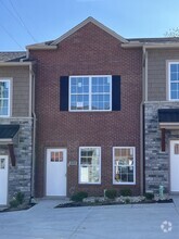 Building Photo - 503 Station Ct