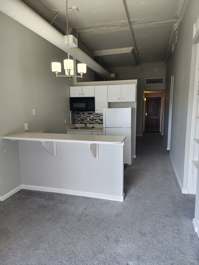 Building Photo - Perry Payne Apartments