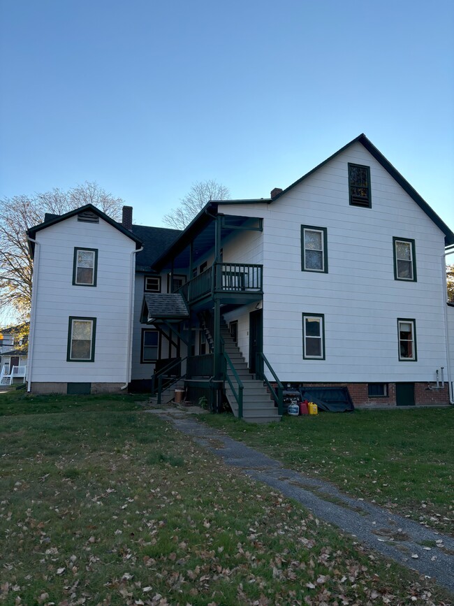 Foto del edificio - 122 Marlboro St