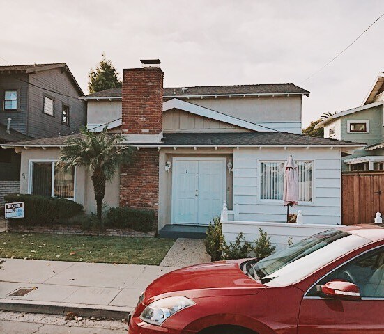 Primary Photo - 241 Lindero Ave