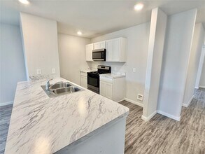 Building Photo - 1395 Rd 5102