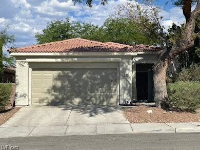 Primary Photo - 10788 Valencia Hills St