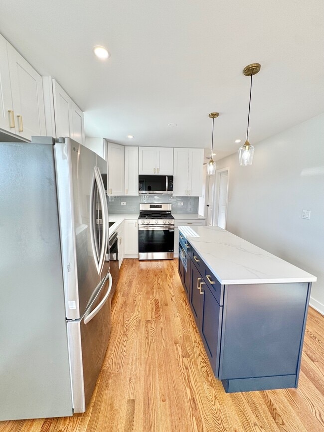 Foto del edificio - 4816 W Henderson St