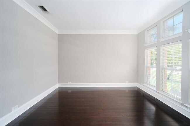 Foto del edificio - 3520 Cimarron Dr