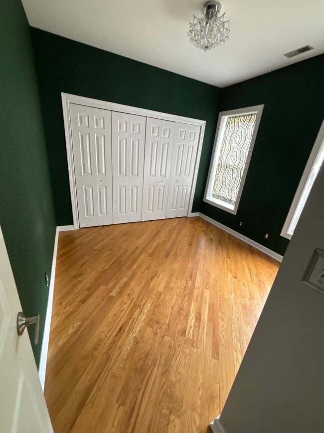 Foto del edificio - 4632 N Racine Ave