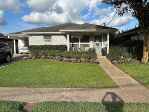 Building Photo - 1349 Ocean Dr
