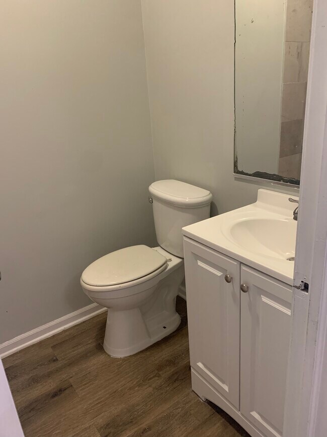 Bathroom - 7656 S Colfax Ave