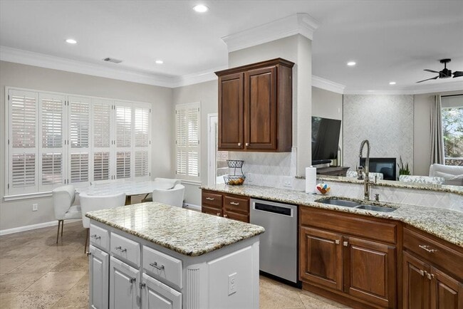 Foto del edificio - 12921 Bloomfield Hills Ln