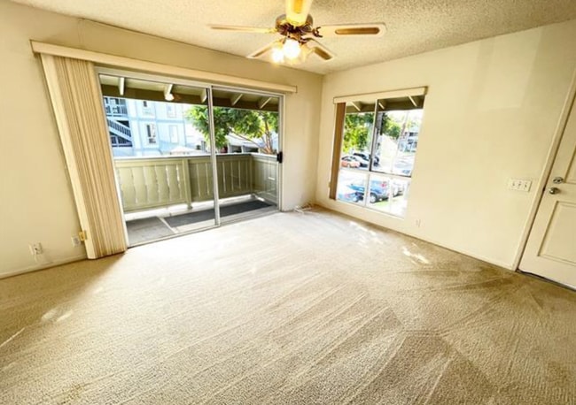 Building Photo - 91-218 Hanapouli Cir