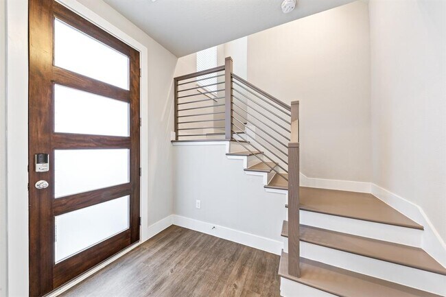 Foto del edificio - 1909 Lonestar Brook Ln