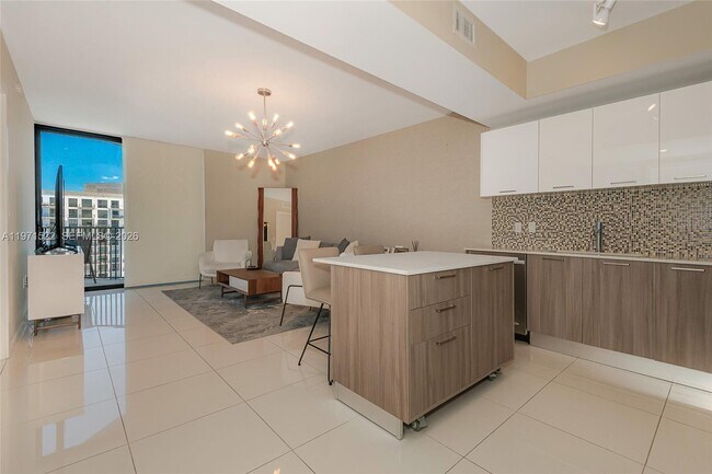 Foto del edificio - 5300 Paseo Blvd