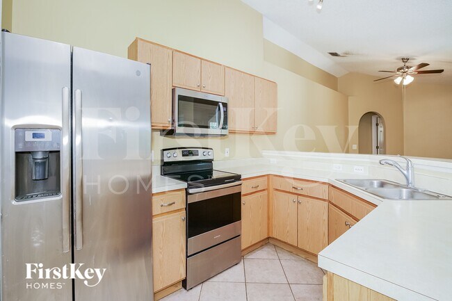 Building Photo - 730 Outrigger Dr