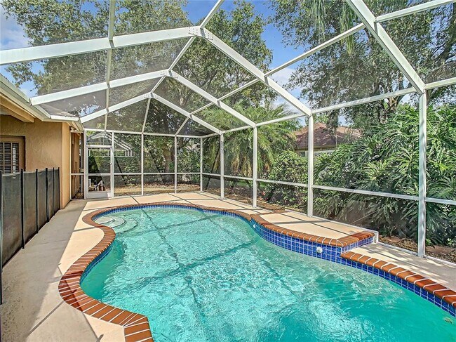 Building Photo - 9455 Hunters Pond Dr