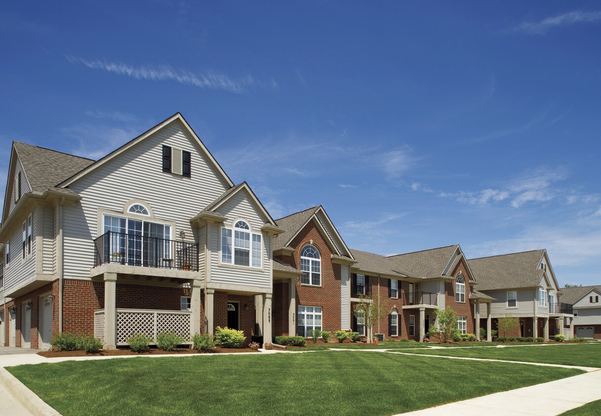 Legends Rosewood Village 30513370 Primrose Ln Ypsilanti, MI Apartments for Rent in